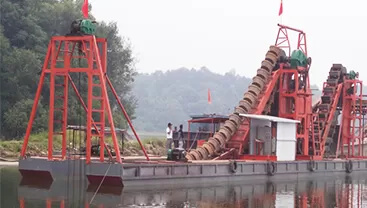 Bucket Dredger - Leader Dredger